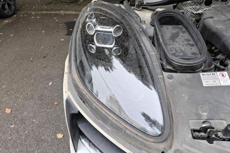 Used Porsche Macan 2018 Macan 2.0T Right Front Headlight