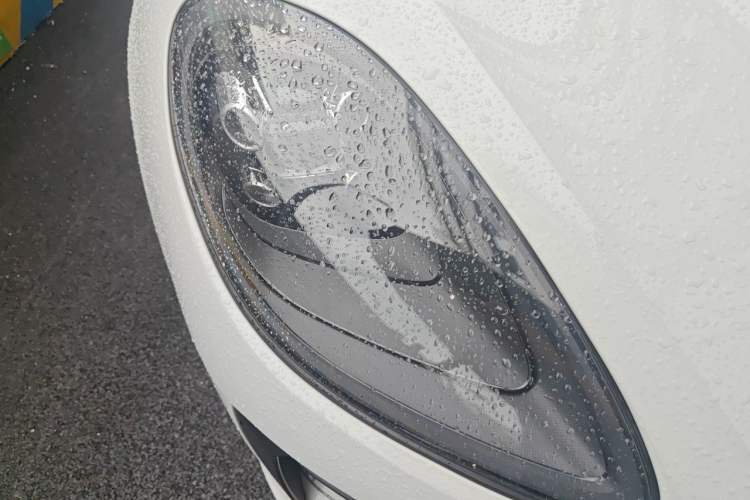 Used Porsche Macan 2018 Macan 2.0T Right Front Headlight
