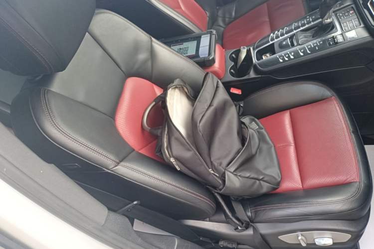 Used Porsche Macan 2018 Macan 2.0T Right Front Seat