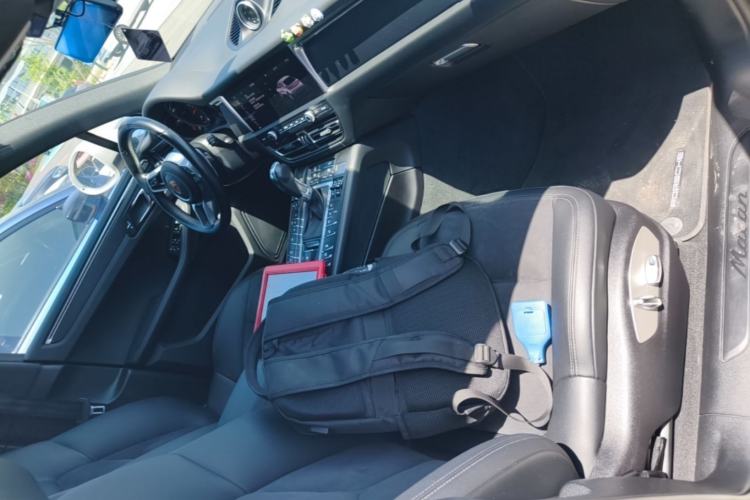 Used Porsche Macan 2018 Macan 2.0T Right Front Seat