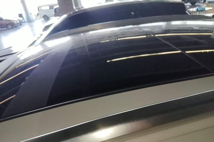 Used Porsche Macan 2018 Macan 2.0T Roof
