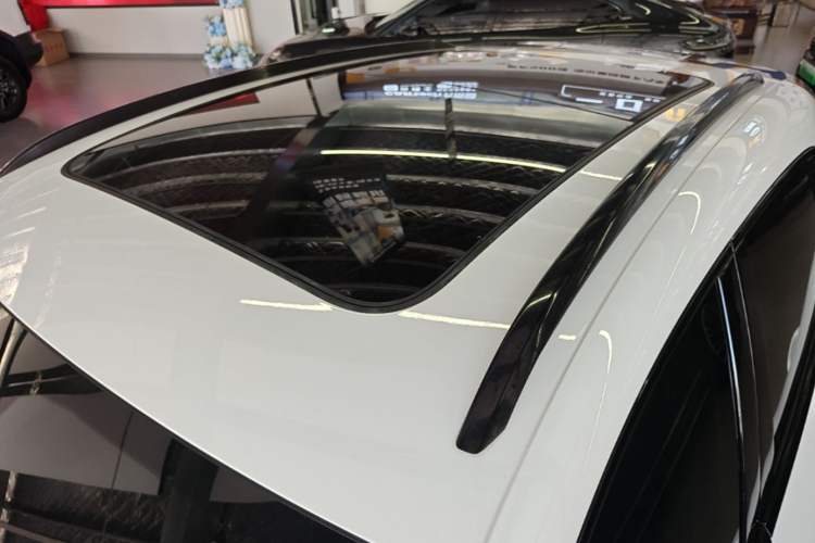 Used Porsche Macan 2018 Macan 2.0T Roof