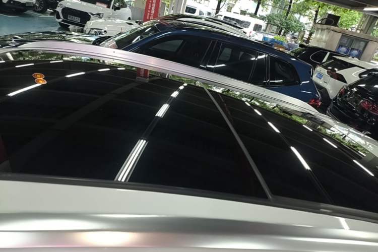 Used Porsche Macan 2018 Macan 2.0T Roof