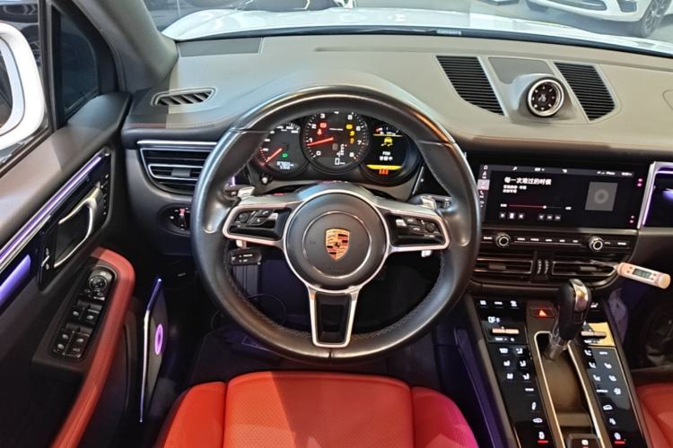 Used Porsche Macan 2018 Macan 2.0T Steering Wheel