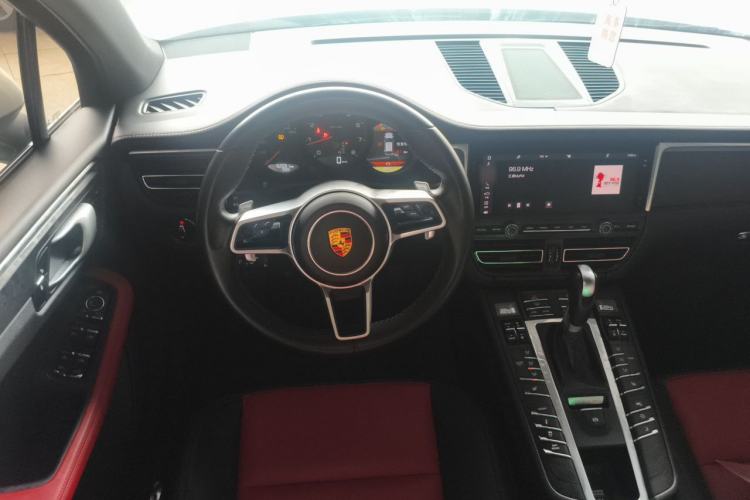 Used Porsche Macan 2018 Macan 2.0T Steering Wheel