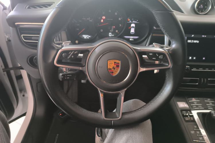 Used Porsche Macan 2018 Macan 2.0T Steering Wheel