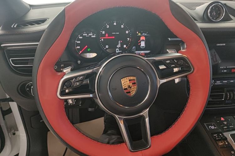 Used Porsche Macan 2018 Macan 2.0T Steering Wheel