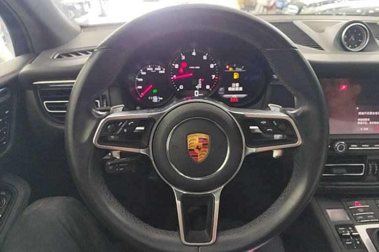 Used Porsche Macan 2018 Macan 2.0T Steering Wheel