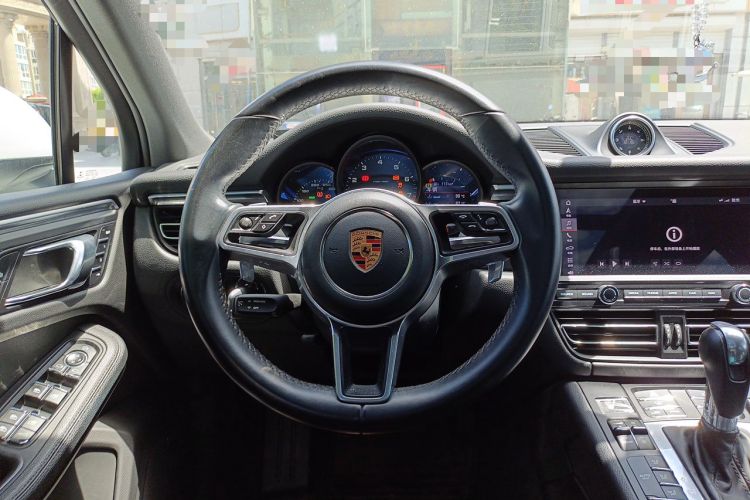 Used Porsche Macan 2018 Macan 2.0T Steering Wheel