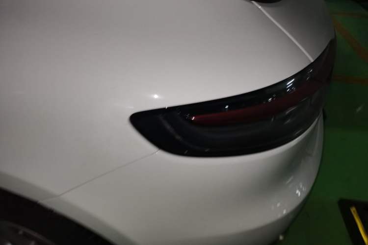 Used Porsche Macan 2018 Macan 2.0T Trunk