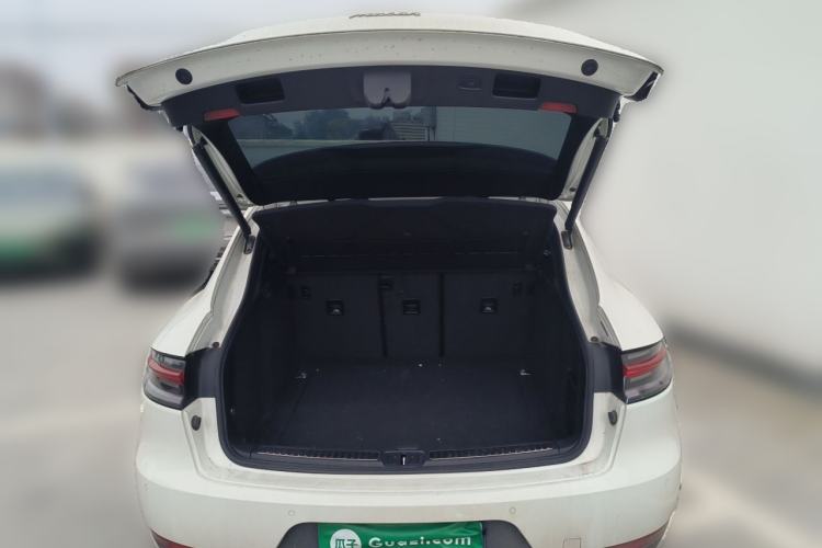 Used Porsche Macan 2018 Macan 2.0T Trunk
