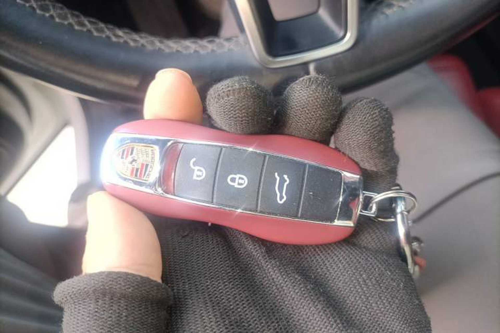 Used Porsche Macan 2018 Macan 2.0T Vehicle Key