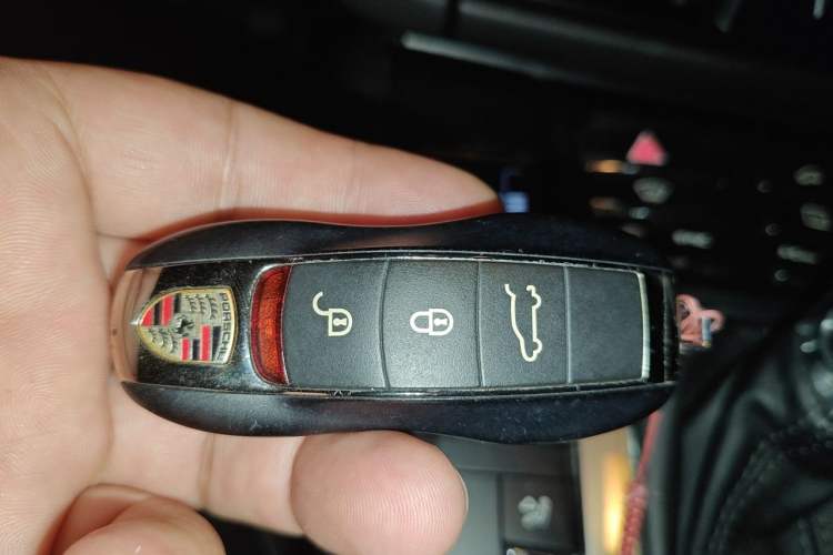 Used Porsche Macan 2018 Macan 2.0T Vehicle Key