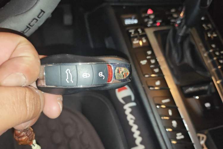 Used Porsche Macan 2018 Macan 2.0T Vehicle Key