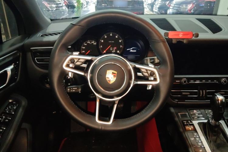 Used Porsche Macan 2018 Macan 2.0T Steering Wheel