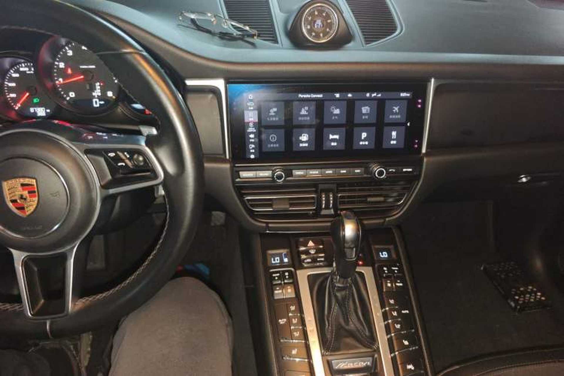 Used Porsche Macan 2020 Macan 2.0T Audio And AC Panel