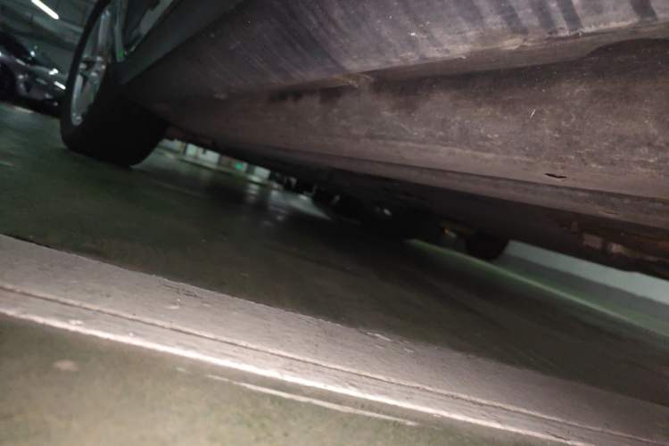 Used Porsche Macan 2020 Macan 2.0T Chassis Rear Left