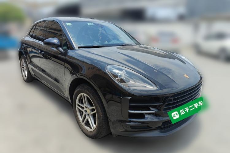 Used Porsche Macan 2020 Macan 2.0T Front Right 45 Deg