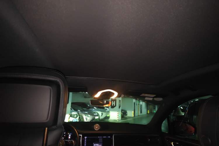Used Porsche Macan 2020 Macan 2.0T Headliner