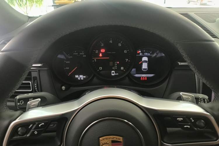 Used Porsche Macan 2020 Macan 2.0T Instrument Cluster