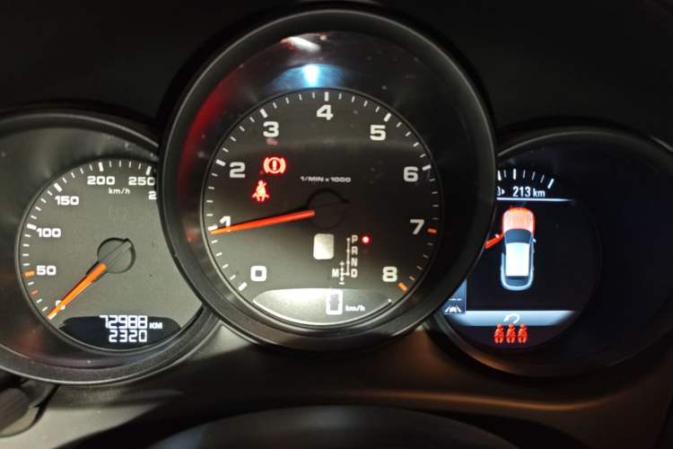 Used Porsche Macan 2020 Macan 2.0T Instrument Cluster