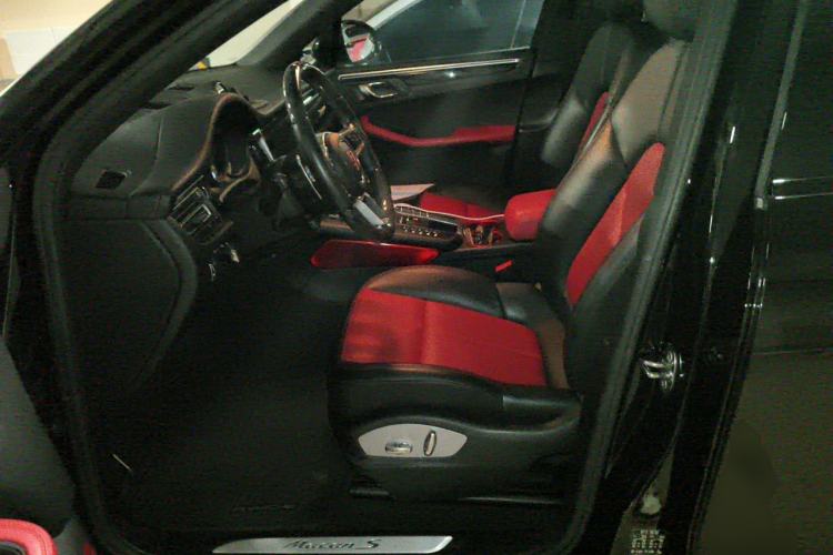 Used Porsche Macan 2020 Macan S 3.0T Left Front Seat