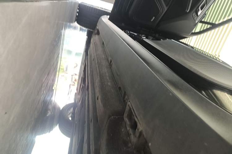 Used Porsche Macan 2020 Macan 2.0T Left Side Sill