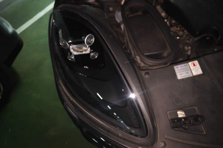 Used Porsche Macan 2020 Macan 2.0T Right Front Headlight