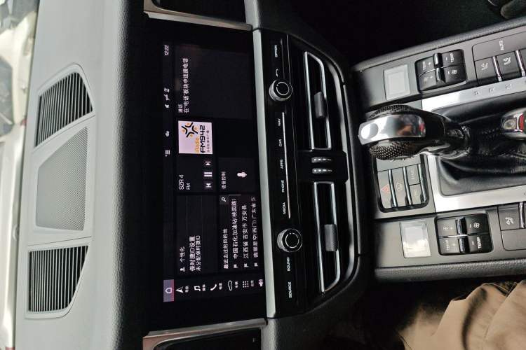 Used Porsche Macan 2020 Macan 2.0T Audio And AC Panel