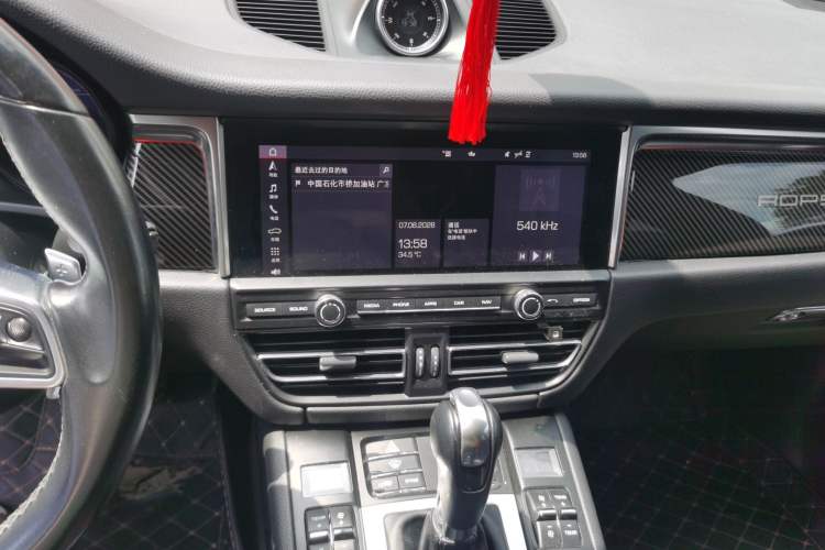 Used Porsche Macan 2020 Macan 2.0T Audio And AC Panel