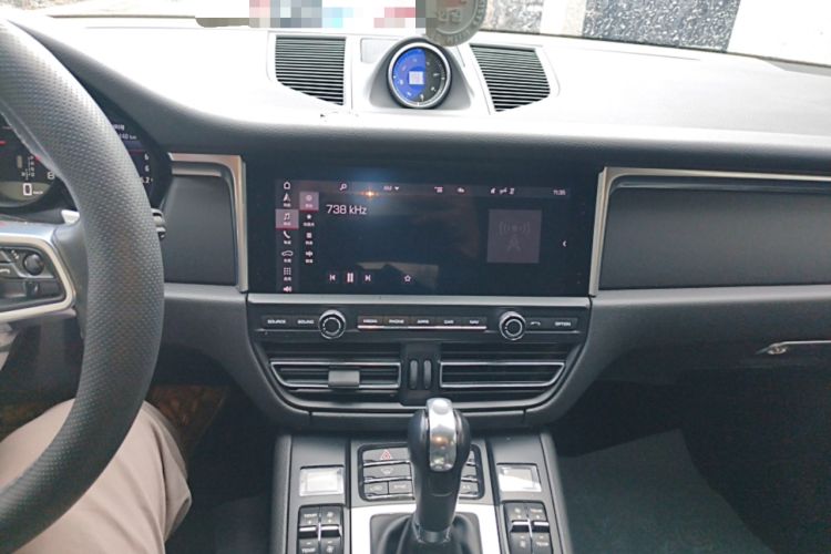Used Porsche Macan 2020 Macan 2.0T Audio And AC Panel