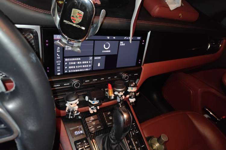 Used Porsche Macan 2020 Macan 2.0T Audio And AC Panel