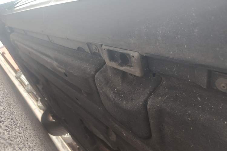 Used Porsche Macan 2020 Macan 2.0T Chassis Rear Left