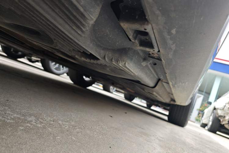 Used Porsche Macan 2020 Macan 2.0T Chassis Rear Right