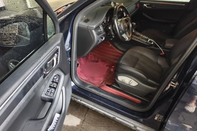 Used Porsche Macan 2020 Macan 2.0T Driver Seat