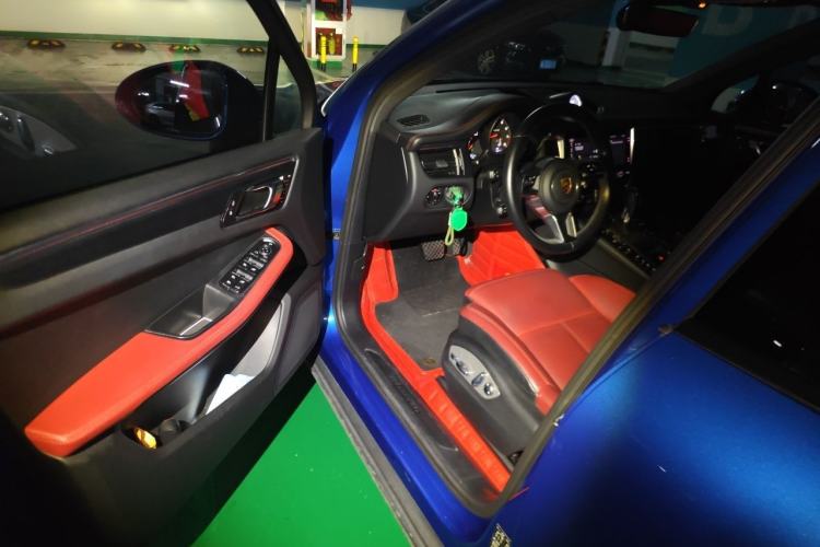 Used Porsche Macan 2020 Macan 2.0T Driver Seat