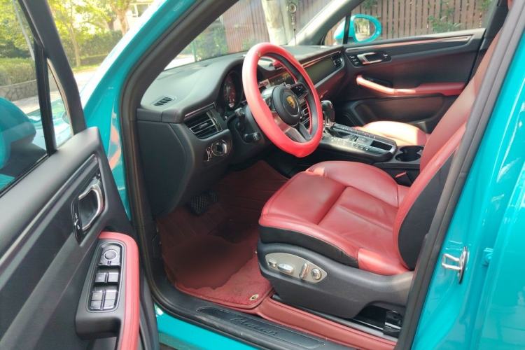 Used Porsche Macan 2020 Macan 2.0T Driver Seat