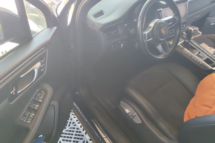 Used Porsche Macan 2020 Macan 2.0T Driver Seat