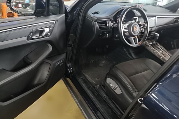 Used Porsche Macan 2020 Macan 2.0T Driver Seat
