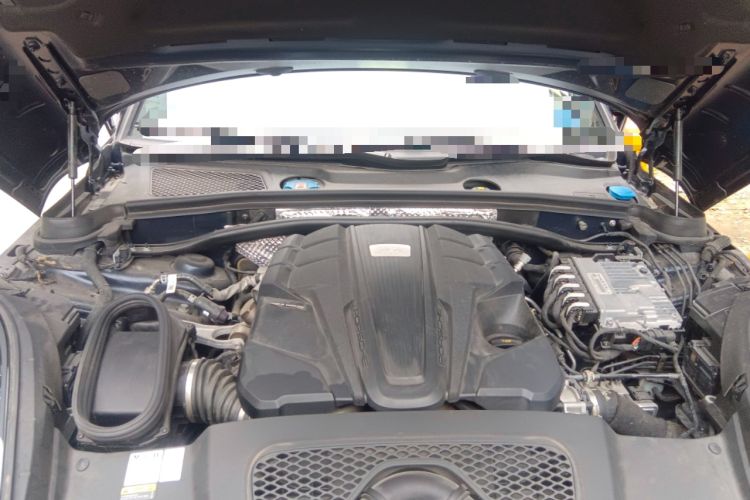 Used Porsche Macan 2020 Macan GTS 2.9T Engine Bay