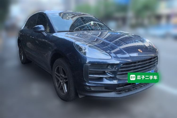 Used Porsche Macan 2020 Macan 2.0T Front Right 45 Deg