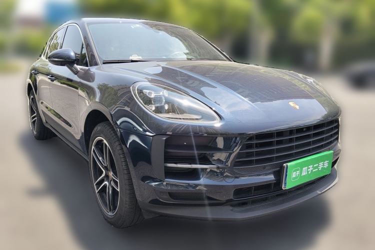 Used Porsche Macan 2020 Macan 2.0T Front Right 45 Deg