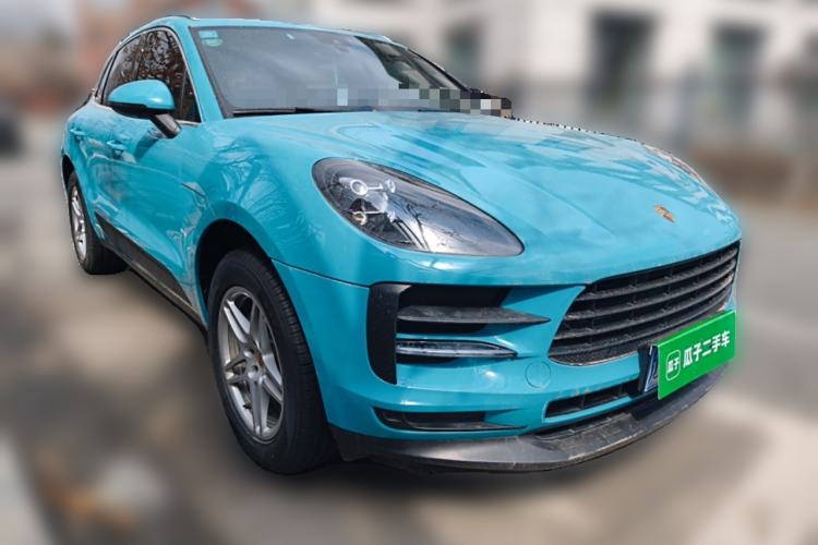 Used Porsche Macan 2020 Macan 2.0T Front Right 45 Deg