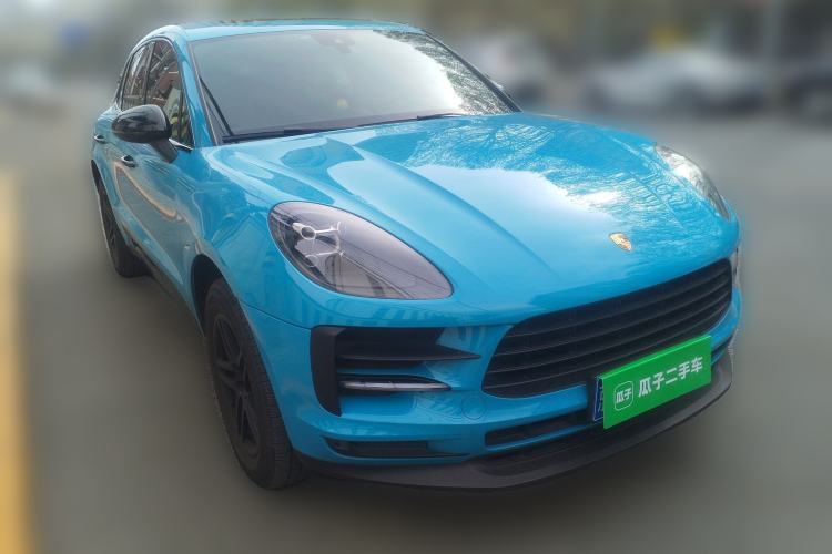 Used Porsche Macan 2020 Macan 2.0T Front Right 45 Deg