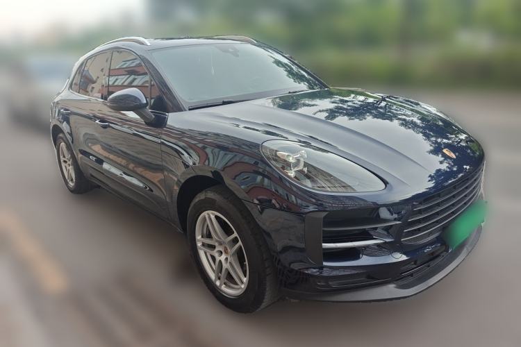Used Porsche Macan 2020 Macan 2.0T Front Right 45 Deg