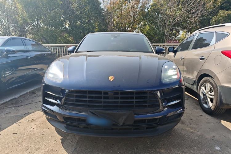 Used Porsche Macan 2020 Macan 2.0T Front