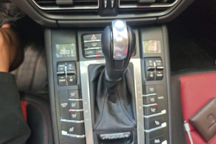 Used Porsche Macan 2020 Macan S 3.0T Gear Lever