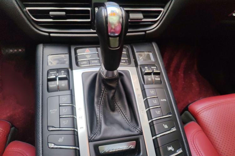 Used Porsche Macan 2020 Macan 2.0T Gear Lever