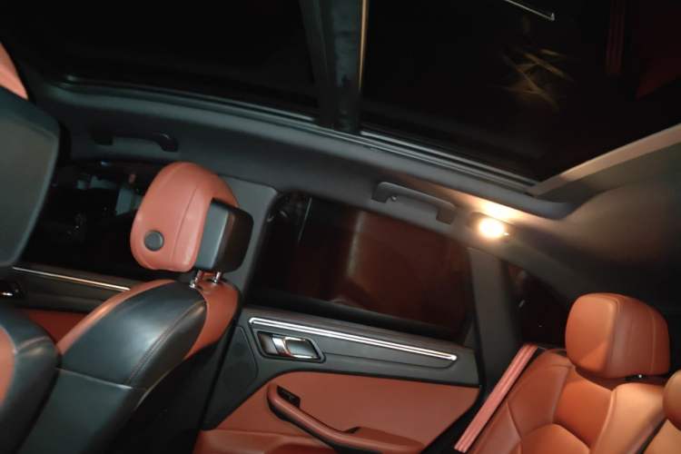 Used Porsche Macan 2020 Macan 2.0T Headliner