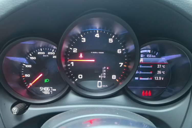 Used Porsche Macan 2020 Macan 2.0T Instrument Cluster